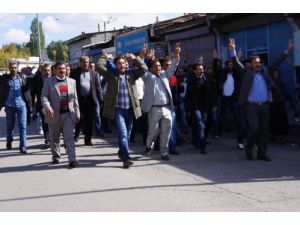 Hdp'liler Erzurum'da Işid'i Protesto Etti