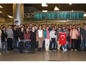 Nükleerci 83 Türk Öğrenci Daha Moskova’ya Geldi