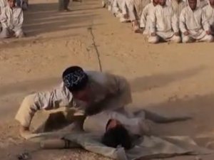 IŞİD’in eğitim kampı kan dondurdu!