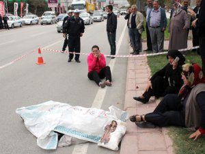 Hastane dönüşü kazada can verdi