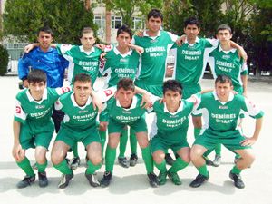 Gençler futbolda bugün 14 maç var