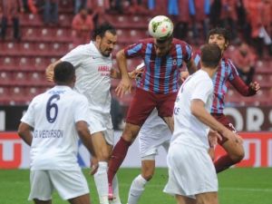 Trabzonspor, Mersin İdmanyurdu'nu Yabancılarıyla Devirdi