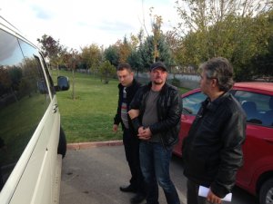 Kaza sonrası kaçan sürücüyü kırılan ayna ele verdi