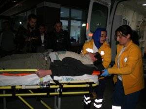 "Gasbedildim" dedi, kendini bıçakladığı anlaşıldı