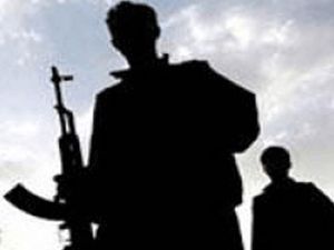 Teröristler şantiye bastı