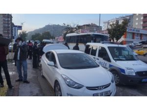 Polise Silahla Saldıran Torbacılardan Biri Yakalandı