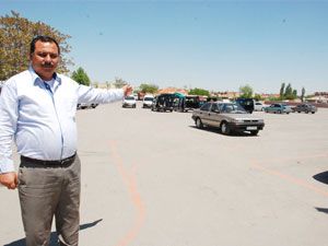 Kaçak alım satım galericiyi bitirdi
