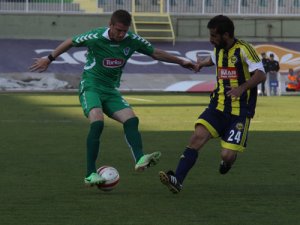 Anadolu İzmir’den puanla döndü