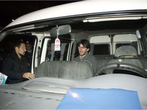 Lokantadan yardım kutusunu çaldılar