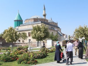 Mevlana türbesine giriş ücretsiz oluyor