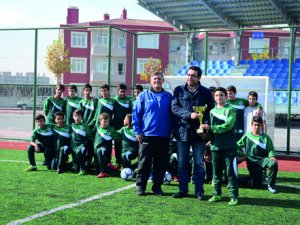 Konyaspor U12 turnuva birincisi