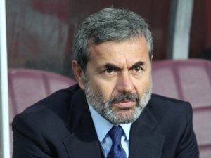 Aykut Kocaman 'şike yapsana' tezahüratına tepki gösterdi