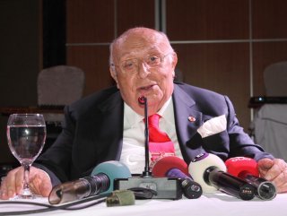 Demirel: 100'üncü yaşımı görmek istiyorum