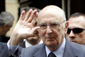 İtalya Cumhurbaşkanı görevi bırakıyor