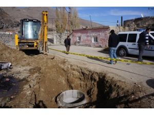 Erzurum'da 3 Belediye İşçisi Metan Gazından Zehirlendi, Birinin Durumu Ağır