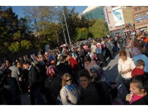 Ak Parti Kırıkkale İl Başkanlığı Aşure Dağıttı