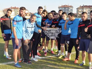 Akşehirspor’a tatlı dopingi