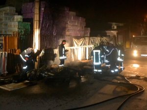 Konya'da Depoda Yangın