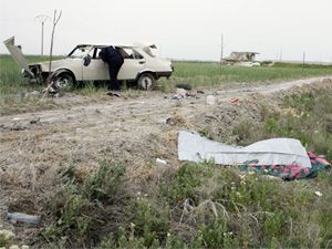 Cenaze yolunda kaza: 1 ölü, 3 yaralı