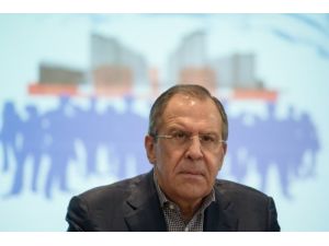 Lavrov: Abd Tüm Dünyaya Rusya’nın Cezalandırılması İçin Baskı Uyguluyor