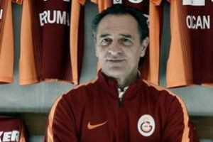 Galatasaray: Prandelli ile devam edeceğiz