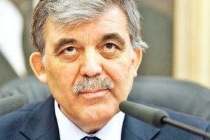 AK Parti, Abdullah Gül'ü sildi!