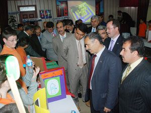 Öğrencilerden, ‘Teknoloji ve Tasarım Sergisi’