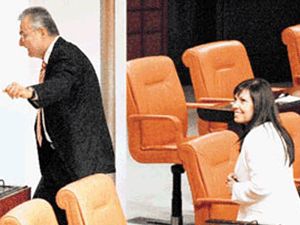CHP'yi ve Türkiye'yi sarsan evin sırrı