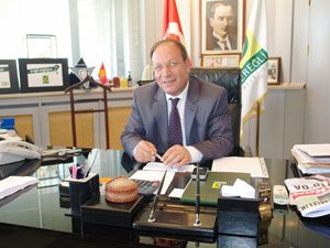 Ereğli Belediye Başkanı'na bıçaklı saldırı girişimi