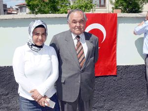 Azmiyle engelleri aştı