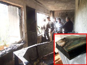 Tamamen yanan evdeki kur'an-ı kerim yanmadı