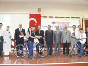 Başak’ta matematik ödülleri sahiplerini buldu