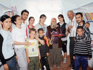Üniversiteliler, köye kütüphane kurdu