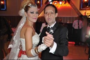 Türkiye'nin 5. yüz nakli yapılan Sert, evlendi