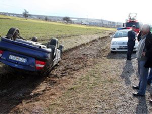 Beyşehir'de trafik kazası: 3 yaralı