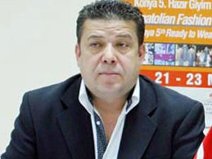 Tekstilci serbest kıyafetin bir yıl ertelenmesini istiyor