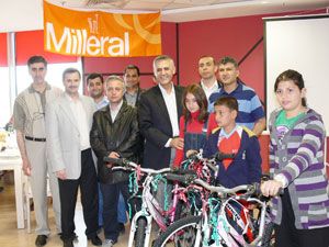 İmaş Makine’de ödül heyecanı yaşandı