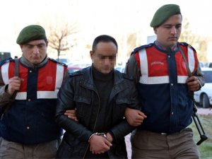 Kardeşiyle gittiği avda vurulan kadın öldü