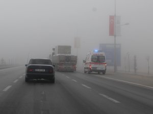 Ambulansa yol vermedi