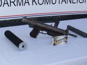 Yolcu otobüsünde uzun namlulu silah ele geçirildi