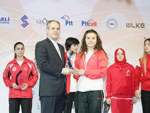 Konyalı halterci yılın sporcusu