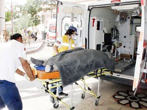 Belediye otobüsü motosikletliye çarptı: 1 ölü