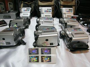 Kaçak elektronik eşyalar ele geçirildi