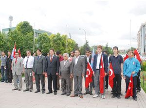 Samimi iseniz Gazze’nin yönetimine el koyun