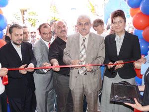 3B Dershanesi eğitime açıldı