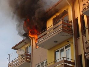 Suriyeli Aile Yangında Ölümden Döndü