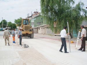 İçeriçumra'da kilitli taş döşeme çalışmaları