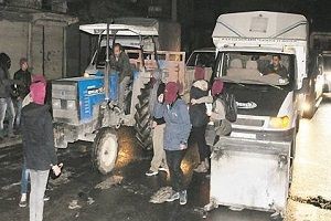 PKK 'ehliyet ruhsat' kontrolü yaptı