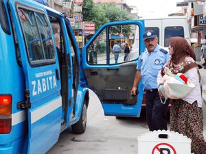 Karatay zabıtasından dilenci operasyonu