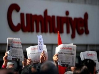 Saadet partisi Cumhuriyet'e suç duyurusunda bulundu